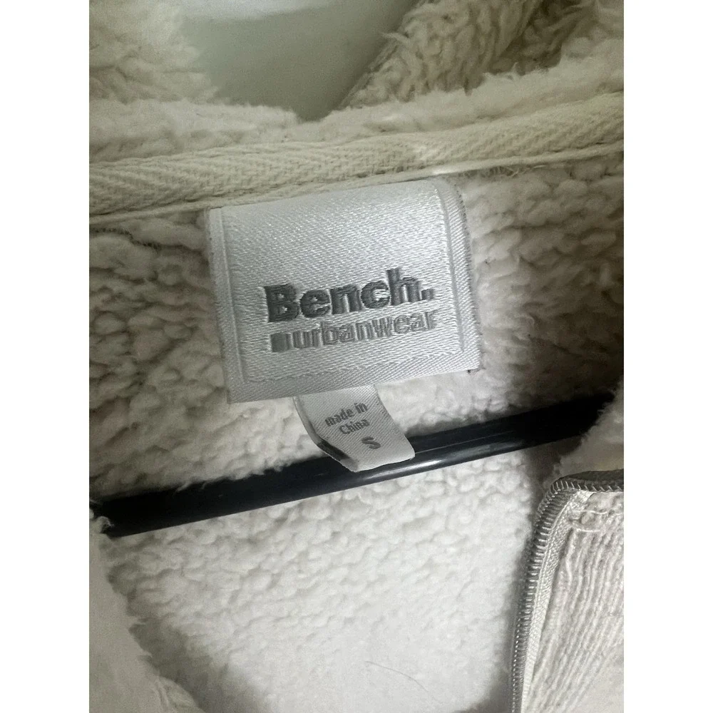 Bench. Urbanwear Wm Sm Fur White Button Coat Sherpa Jacket‎ Y2K 00s Nordic